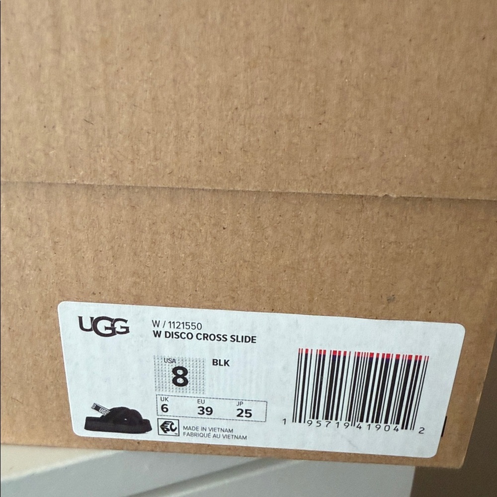 NWT UGG Black Disco Cross Slide - Picture 2 of 6